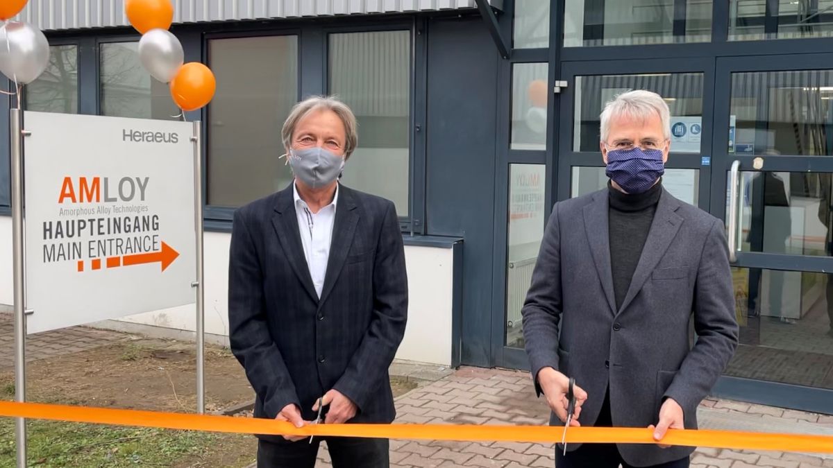 Eröffnung Hauptsitz Karlstein